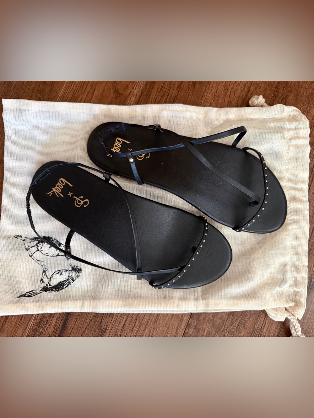 Beek Bitsybird Sandals. Size 7. Brand New.